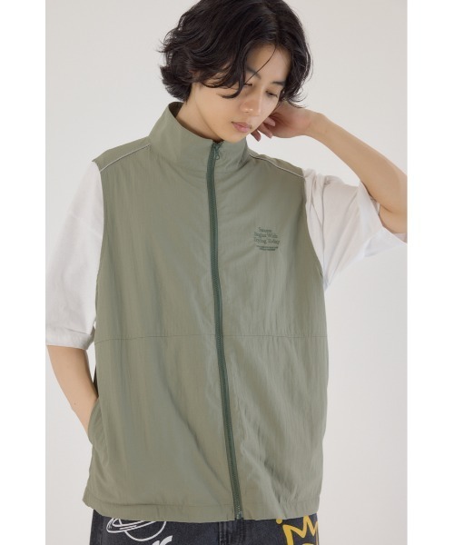 RODEO CROWNS WIDE BOWL（ロデオクラウンズワイドボウル）の「ドロストスタンドネックベスト（ベスト・メンズ・チャコールグレー/ライトカーキ/ブラック・FREE）」の12枚目の写真