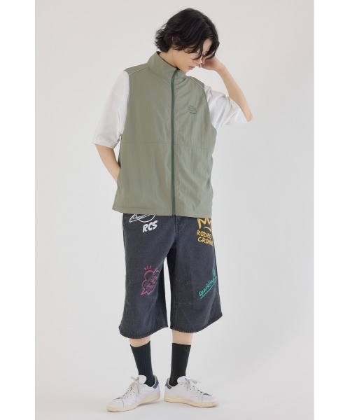 RODEO CROWNS WIDE BOWL（ロデオクラウンズワイドボウル）の「ドロストスタンドネックベスト（ベスト・メンズ・チャコールグレー/ライトカーキ/ブラック・FREE）」の16枚目の写真