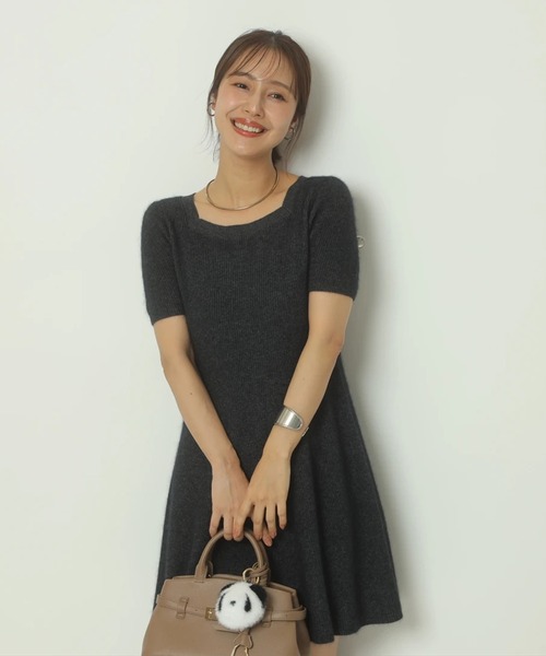 Apuweiser-riche（アプワイザーリッシェ）の「ふわふわ半袖スクエアニットワンピース（ワンピース・レディース・ボルドー/ホワイト/グレー・2/1）」の17枚目の写真