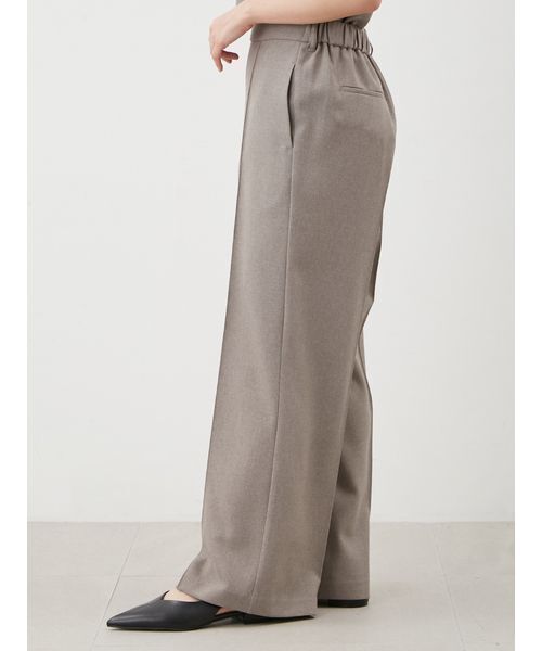 Mila Owen(ミラオーウェン)の「【セットアイテム】ドレープブラウスセミフレアゴムパンツSET UP(その他パンツ・レディース・ブラック/モカ・0/1)」の20枚目の写真