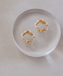 ニュアンスネジリフープピアス
