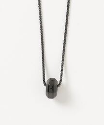 Guess（ゲス）の「EXAGON 26” EXAGON CHARM NECKLACE アクセサリー ネックレス（ネックレス）」