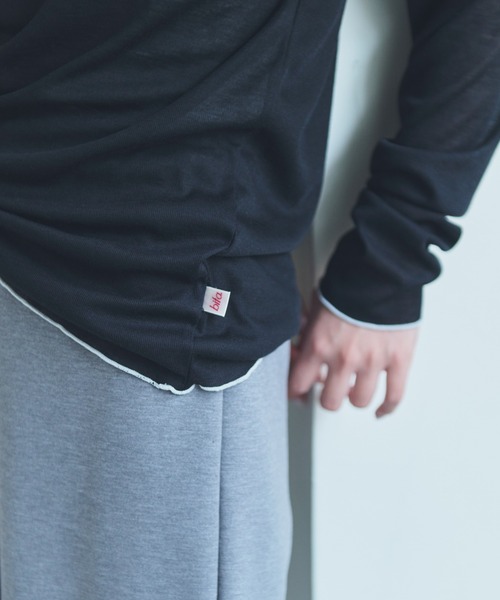 bita.（ビタ）の「シアーリブボートネックトップス（Tシャツ/カットソー・レディース・ブラウン/ブラック/ブルー・FREE）」の4枚目の写真