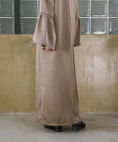 select MOCA(セレクトモカ)の「【オケージョン/結婚式】スリットスリーブVネックワンピース(ドレス・レディース・ブラウン/ブラック・MEDIUM/LARGE)」の21枚目の写真