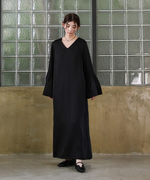 select MOCA(セレクトモカ)の「【オケージョン/結婚式】スリットスリーブVネックワンピース(ドレス・レディース・ブラウン/ブラック・MEDIUM/LARGE)」の14枚目の写真