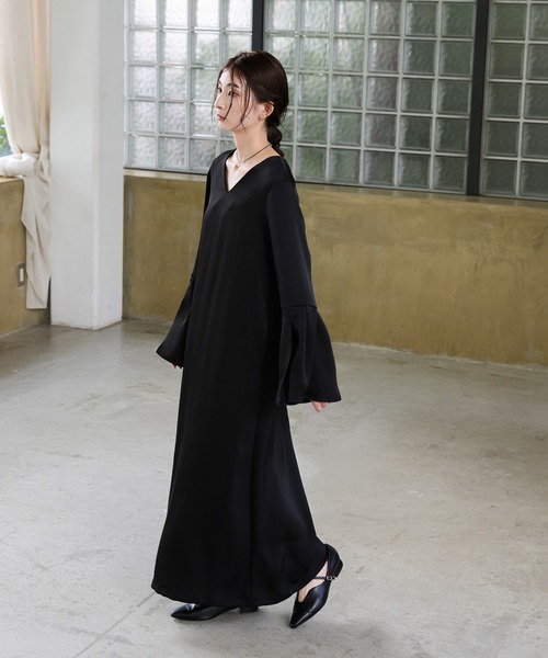 select MOCA(セレクトモカ)の「【オケージョン/結婚式】スリットスリーブVネックワンピース(ドレス・レディース・ブラウン/ブラック・MEDIUM/LARGE)」の16枚目の写真