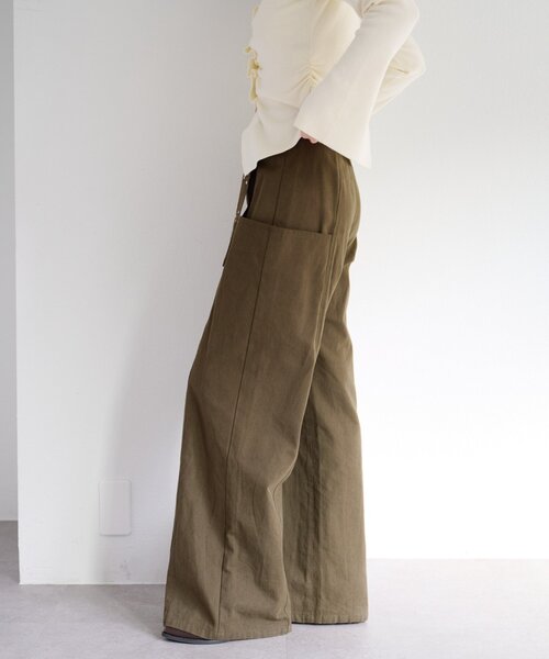 Kastane（カスタネ）の「【新色追加/低身長サイズ/2サイズ展開】スタッズサイドポケットパンツ（その他パンツ・レディース・ベージュ/ブラウン/ダークブラウン・1/0）」の18枚目の写真