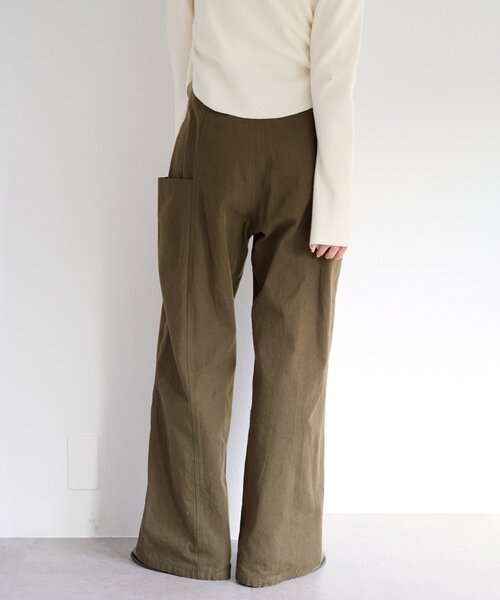 Kastane（カスタネ）の「【新色追加/低身長サイズ/2サイズ展開】スタッズサイドポケットパンツ（その他パンツ・レディース・ベージュ/ブラウン/ダークブラウン・1/0）」の19枚目の写真