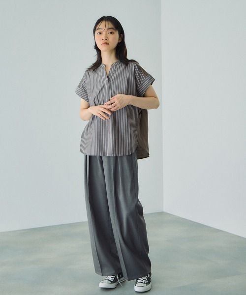 VICKY（ビッキー）の「ストライプフェイスキーネックブラウス≪洗濯機で洗える≫（シャツ/ブラウス・レディース・ホワイト系その他/ダークネイビー/ブラウン系その他・M）」の8枚目の写真