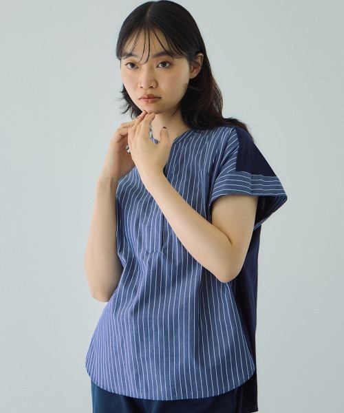 VICKY（ビッキー）の「ストライプフェイスキーネックブラウス≪洗濯機で洗える≫（シャツ/ブラウス・レディース・ホワイト系その他/ダークネイビー/ブラウン系その他・M）」の9枚目の写真