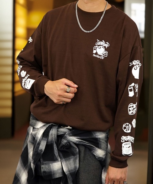 Burner(バーナー)の「【GROOVY STORE】袖&バックプリントワイドシルエットロングスリーブT 韓国系 速乾 UVカット(Tシャツ/カットソー・メンズ・A/B/E/F/C/D/G/H/その他1/その他2/その他4/その他3・M/L/LL)」の2枚目の写真