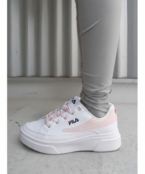 FILA(フィラ)の「COURT PLUMPY FEATHERY V2(スニーカー・レディース・ホワイト×ピンク・23.0cm/24.0cm/25.0cm/26.0cm/27.0cm/28.0cm/22.0cm)」の9枚目の写真