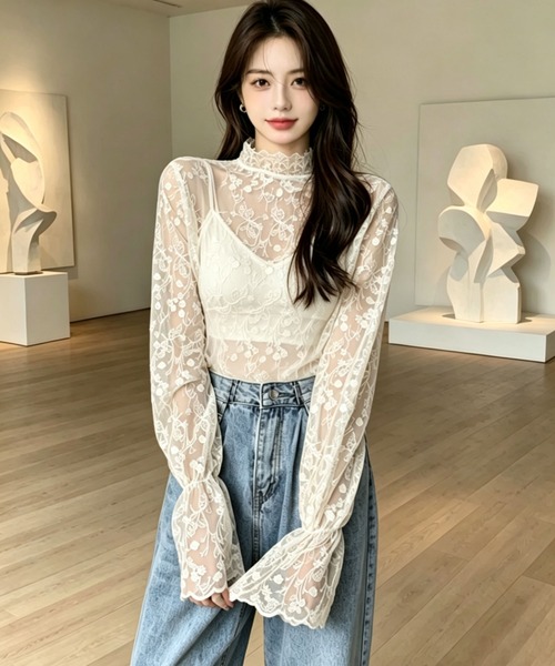 gossip!ロサンゼルス(ゴシップロサンゼルス)の「花刺繍透け感シアーレース ハイネックフレアスリーブ レイヤードインナー(シャツ/ブラウス・レディース・オフホワイト/ホワイト・M)」の2枚目の写真