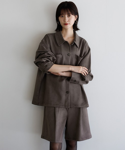 shetila(シェティラ)の「【セットアップ対応】ストレッチフェイクスエード オーバーサイズ シャツジャケット(シャツ/ブラウス・レディース・チャコール/ブラウン/キャメル・M)」の15枚目の写真