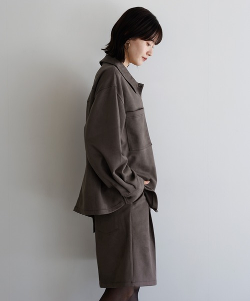 shetila(シェティラ)の「【セットアップ対応】ストレッチフェイクスエード オーバーサイズ シャツジャケット(シャツ/ブラウス・レディース・チャコール/ブラウン/キャメル・M)」の11枚目の写真