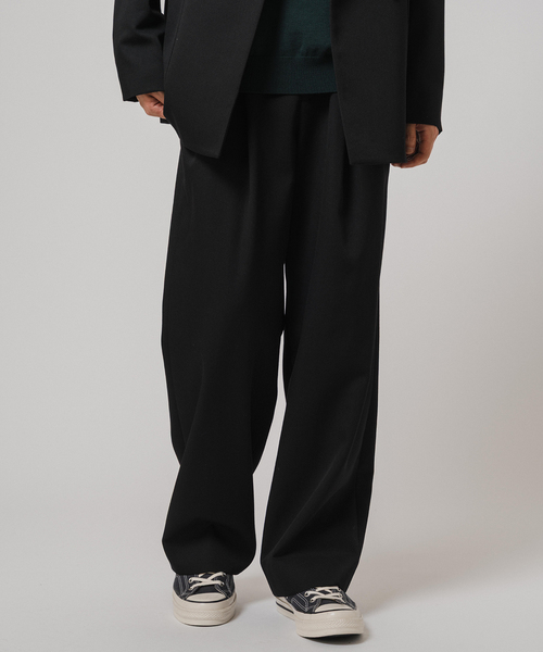 EDIFICE（エディフィス）の「VISTO ギャバ  2プリーツ パンツ【セットアップ着用可】（スラックス・メンズ・ベージュ/ブラック・LARGE/MEDIUM/SMALL）」の4枚目の写真