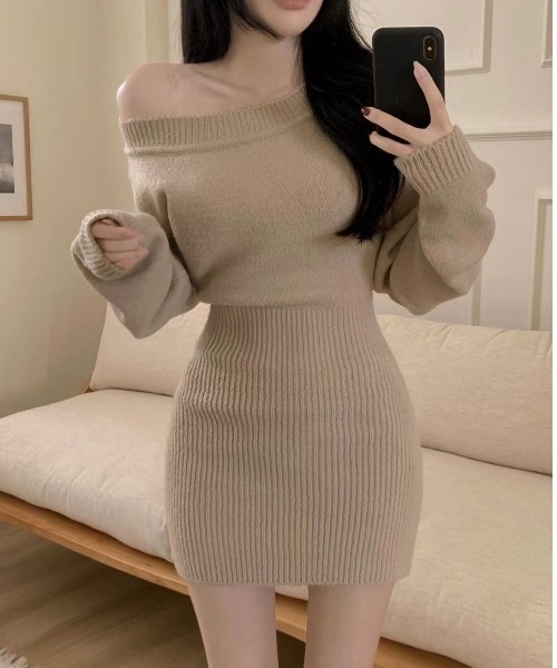 セール】ワンショルダーニットミニワンピース（ワンピース）｜semuse