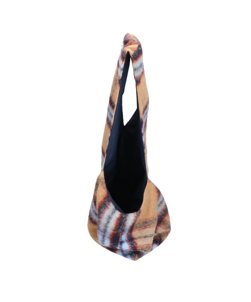 FRUIT OF THE LOOM（フルーツオブザルーム）の「【FRUIT OF THE LOOM/フルーツオブザルーム】FTL SHAGGY HAND BAG（ハンドバッグ・レディース・イエロー/パープル/ブルー・FREE）」の20枚目の写真
