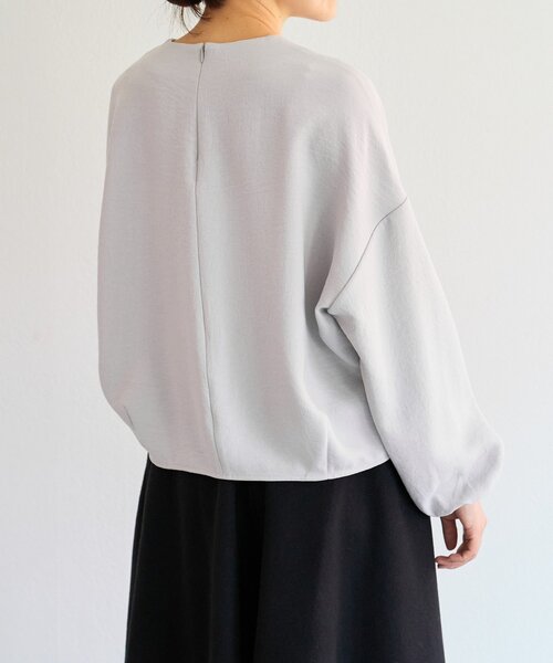 BEARDSLEY（ビアズリー）の「コクーンパフ袖ブラウス（シャツ/ブラウス・レディース・ホワイト/ライトグレー/ブラック・FREE）」の6枚目の写真