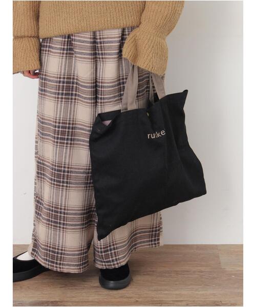 Samansa Mos2（サマンサ モスモス）の「【2WAY】ロゴ刺繍トートバッグ（ハンドバッグ・レディース・ネイビー/ベージュ/ブラック・F）」の14枚目の写真