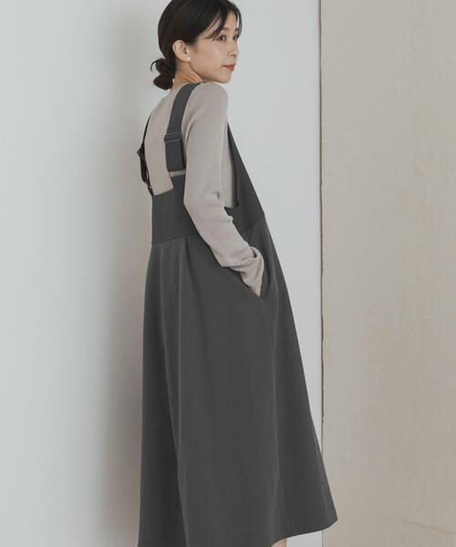 URBAN RESEARCH DOORS(アーバンリサーチドアーズ)の「深Uネック切替ジャンパースカート(ワンピース・レディース・チャコールグレー/ブラック・MEDIUM)」の22枚目の写真