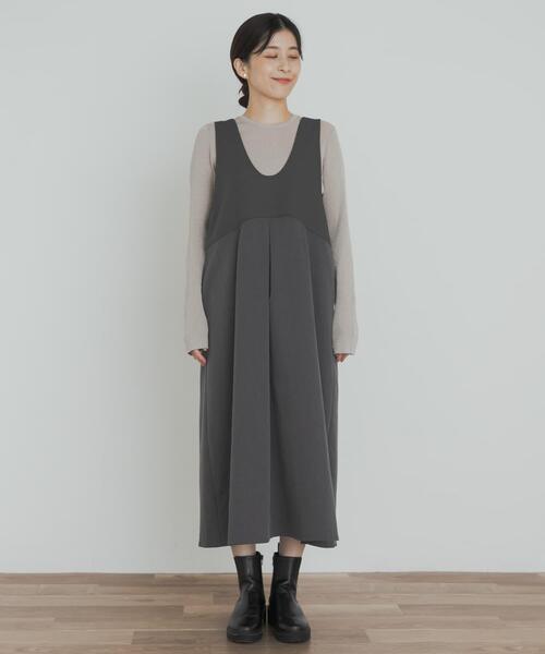 URBAN RESEARCH DOORS(アーバンリサーチドアーズ)の「深Uネック切替ジャンパースカート(ワンピース・レディース・チャコールグレー/ブラック・MEDIUM)」の21枚目の写真