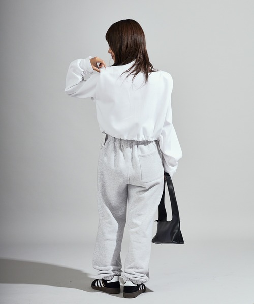 Chick（チック）の「Stand Collar Double Zip Sweatshirt / スタンドネックダブルジップスウェット（スウェット・レディース・ホワイト/ライトグレー/ブラック/チャコール・FREE）」の9枚目の写真