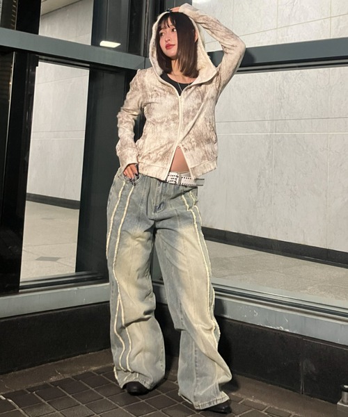 .KOM(ドットコム)の「A'GEM/9 × .kom 『.KOM/ドットケーオーエム』 Faux Shearling Collar Grunge Jacket/フェイクムートン襟付き グランジ加工ジャケット(ブルゾン・レディース・ベージュ/ブラック・FREE)」の15枚目の写真