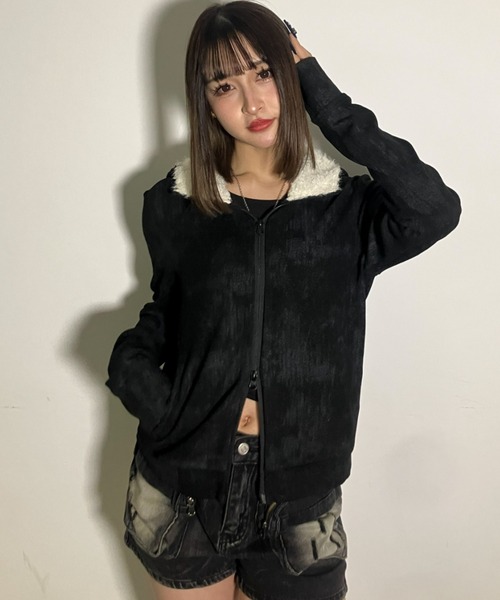 .KOM(ドットコム)の「A'GEM/9 × .kom 『.KOM/ドットケーオーエム』 Faux Shearling Collar Grunge Jacket/フェイクムートン襟付き グランジ加工ジャケット(ブルゾン・レディース・ベージュ/ブラック・FREE)」の21枚目の写真