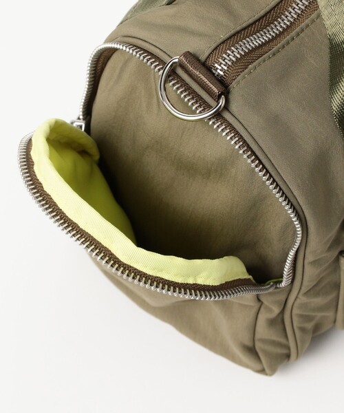 Ray BEAMS(レイビームス)の「CONTROL FREAK / ミリタリー チャーム ボストン バッグ(トートバッグ・レディース・カーキ/ブラック・ONE SIZE)」の14枚目の写真