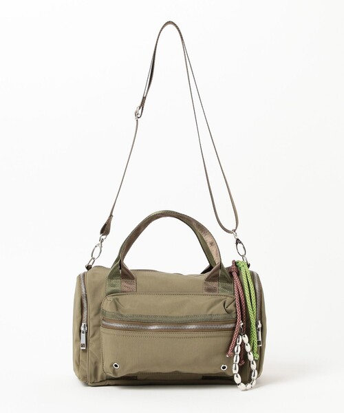 Ray BEAMS(レイビームス)の「CONTROL FREAK / ミリタリー チャーム ボストン バッグ(トートバッグ・レディース・カーキ/ブラック・ONE SIZE)」の17枚目の写真