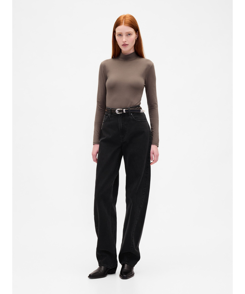 GAP(ギャップ)の「クローズニット ジャージー モックネックTシャツ(Tシャツ/カットソー・レディース・ライトグレー/ホワイト/ブラック/ライトブラウン・XS/S/M/L/XL/XXS)」の5枚目の写真