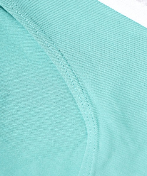 GUESS JEANS（ゲスジーンズ）の「GUESS JEANS GJ BRIEF ゲス スタンダードカット ショーツ パンツ（ショーツ・レディース・グリーン・L/S）」の8枚目の写真