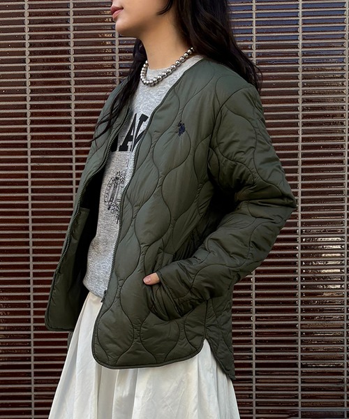 U.S. POLO ASSN.(ユーエスポロアッスン)の「【U.S. POLO ASSN.】オーバーサイズ ロイヤルキルティングジャケット ダブルジップ仕様 ノーカラージャケット(ノーカラージャケット・レディース・ブラック/カーキ・S/M/L)」の7枚目の写真