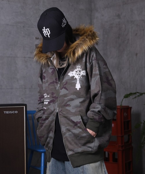 セール】AW クロスモチーフ 裏起毛 ファー プリント ジップパーカー