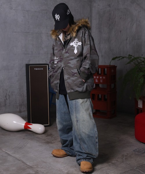 セール】AW クロスモチーフ 裏起毛 ファー プリント ジップパーカー