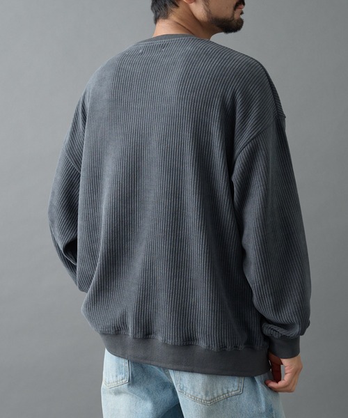 COLONY 2139（コロニートゥーワンスリーナイン）の「カットコーデュロイクルーネック（Tシャツ/カットソー・メンズ・ブラック/チャコールグレー/オレンジ/ホワイト・MEDIUM/LARGE）」の15枚目の写真