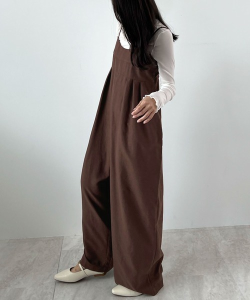 Futier land（フューティアランド）の「ピーチ起毛タックサロペット（サロペット/オーバーオール・レディース・ベージュ/ブラウン/ブラック・MEDIUM）」の3枚目の写真