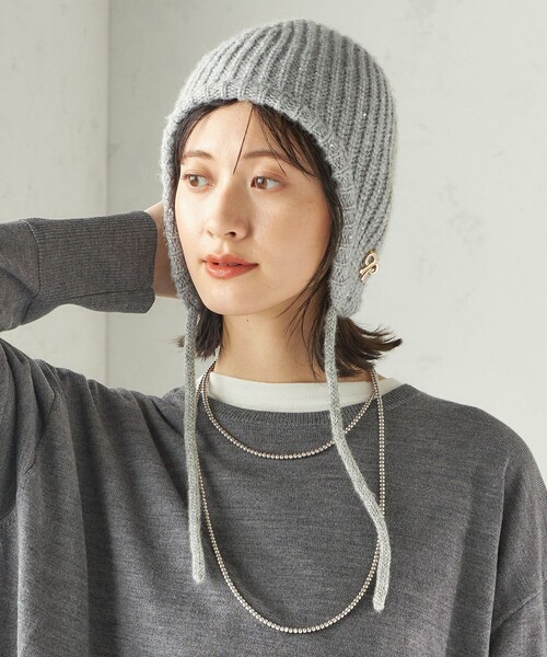 perah: ブローチ 付 イヤー フラップ ラメ ニット キャップ（ニット