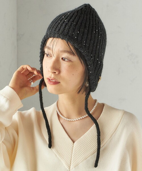 perah: ブローチ 付 イヤー フラップ ラメ ニット キャップ（ニット