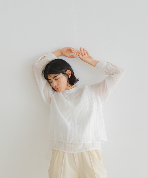 WHYTO.(ホワイト)の「「WHYTO. / ホワイト」レイヤードシアーブラウス(シャツ/ブラウス・レディース・ブラック/ライラック/オフホワイト・36/38)」の11枚目の写真