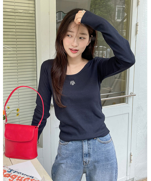 muahmuah（ムーアムーア）の「スティッチUネック長袖Tシャツ[7色]（Tシャツ/カットソー・レディース・クリーム/グレー/スカイブルー/アイボリー/ブラック/ネイビー/ライトグレー・FREE）」の20枚目の写真