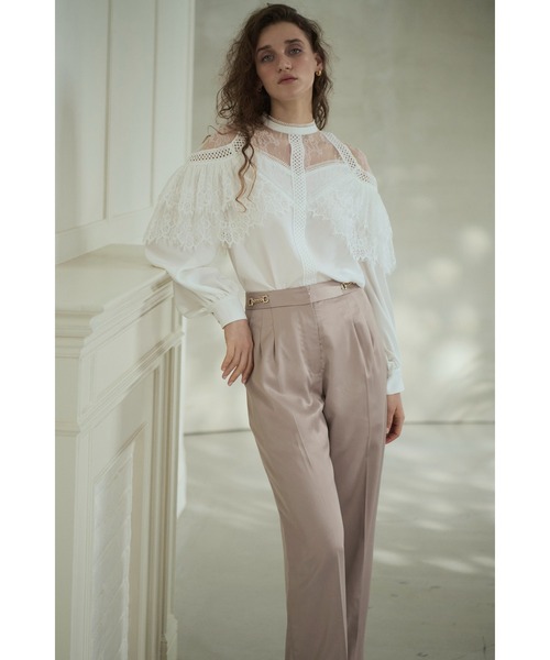 Estella.K(エステラケー)の「Oliviela Lace Blouse レースブレードトリムBL(シャツ/ブラウス・レディース・オフホワイト/ブラック・FREE)」の6枚目の写真