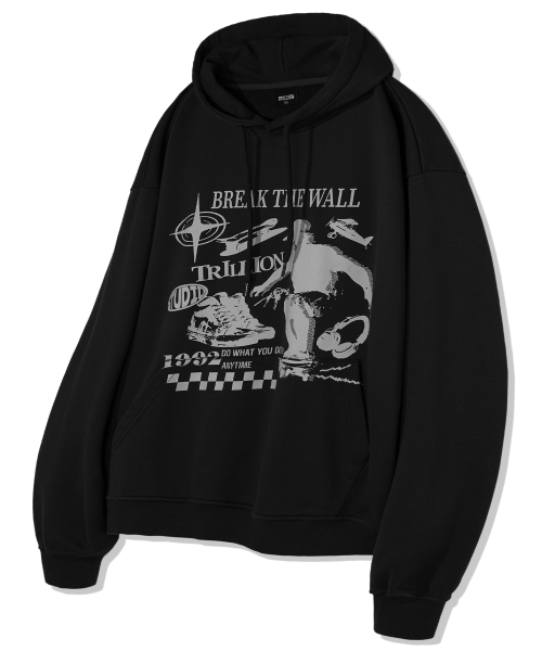TRILLION(トリリオン)の「スケートボードグラフィックオーバーフィットフード(BLACK)(パーカー・レディース・その他・X-LARGE/SMALL/MEDIUM/LARGE)」の1枚目の写真
