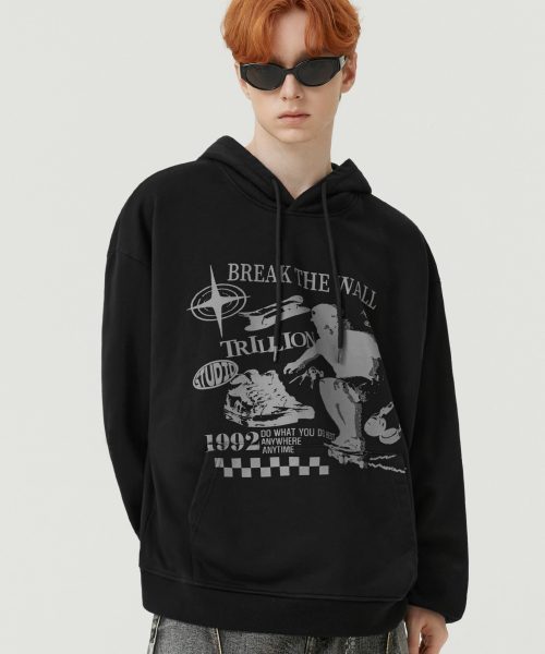 TRILLION(トリリオン)の「スケートボードグラフィックオーバーフィットフード(BLACK)(パーカー・レディース・その他・X-LARGE/SMALL/MEDIUM/LARGE)」の3枚目の写真