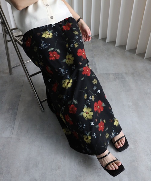 セール】【 YENNA 2026 SS 新作 】フラワーフレアロングスカート