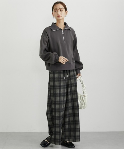 nissen（ニッセン）の「【裏起毛であったか】ハーフジップアップトップス（スウェット・レディース・ダークグレー/アイボリー/グレイッシュブルー・M/L/LL）」の14枚目の写真