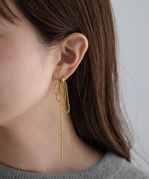 URBAN RESEARCH Sonny Label（アーバンリサーチサニーレーベル）の「ステンレススウィングボールチェーンピアス（ピアス（両耳用）・レディース・ゴールド/シルバー・ONE）」の3枚目の写真