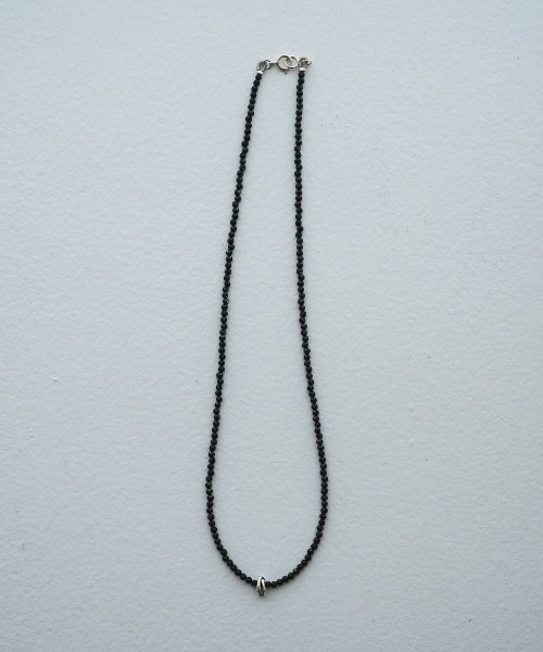 anuke(アンヌーク)の「anuke Color Stone Necklace カラーストーンネックレス/62610912(ネックレス・レディース・アイボリー/ブラック・ONE SIZE)」の6枚目の写真
