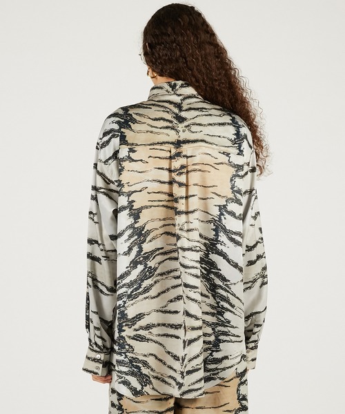 PRANK PROJECT(プランクプロジェクト)の「タイガープリントシャツ / Tiger Print Shirt(シャツ/ブラウス・レディース・マルチ・FREE)」の7枚目の写真